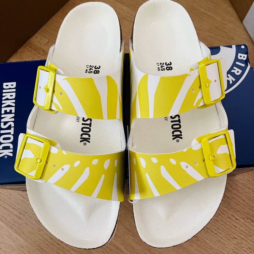 Birkenstock Arizona size 38(7-7.5)